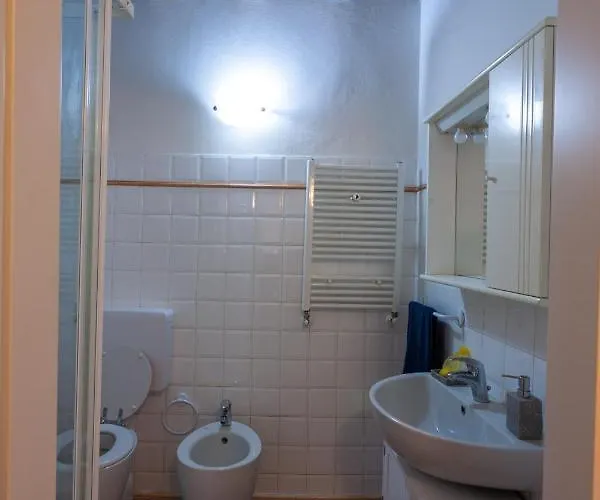 Casa Vacanze Asia 아파트 카스텔베트로